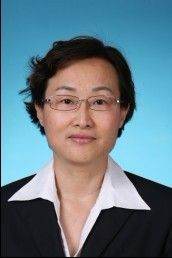 李彩霞