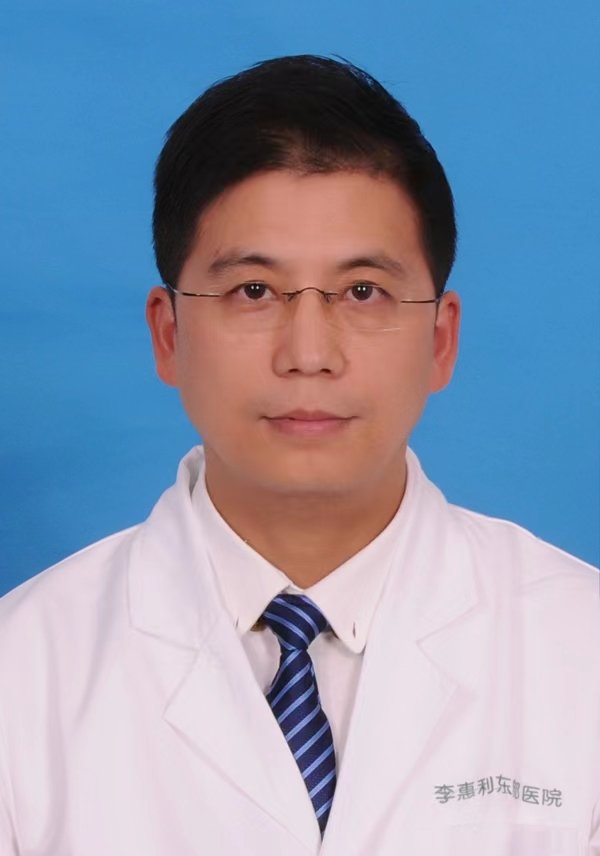 周新华