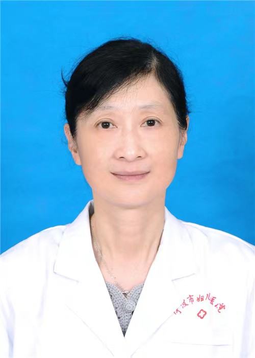 李白恩