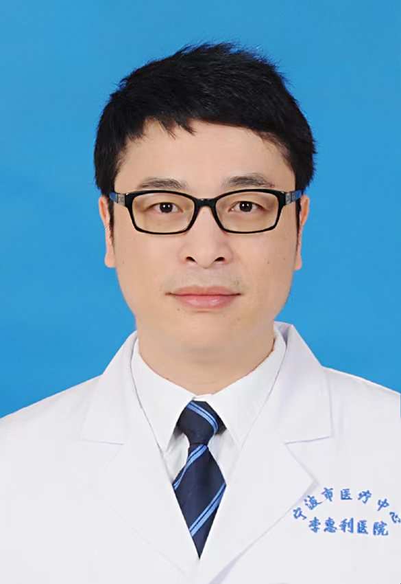 裘世杰