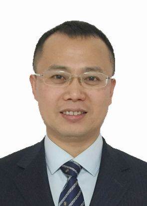 于华龙