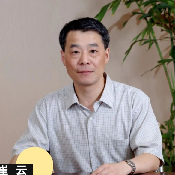 崔云
