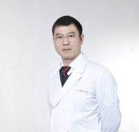 李超宏