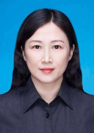 李蓉