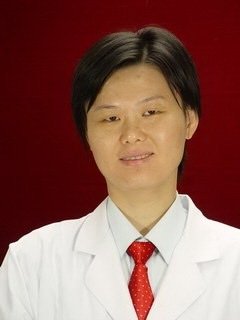 杨育菲