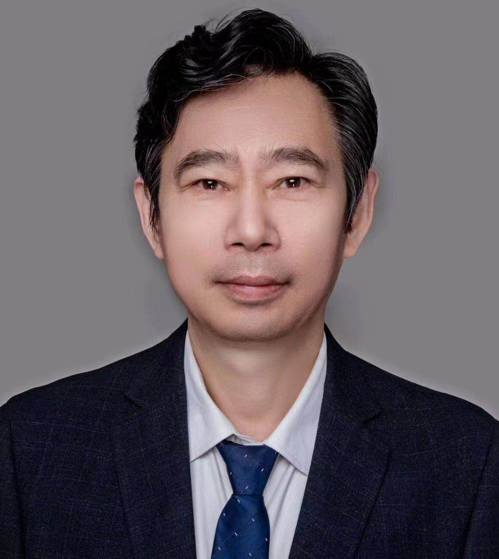 范建华
