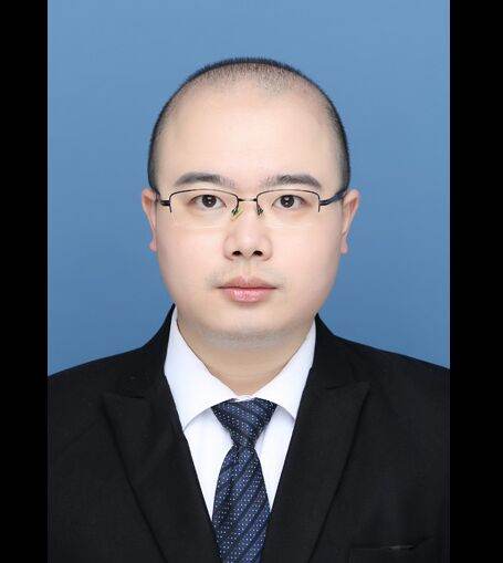 唐曌隆