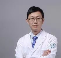 邬弘宇