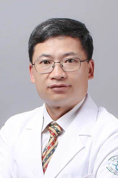 庞洪双