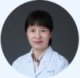 李君