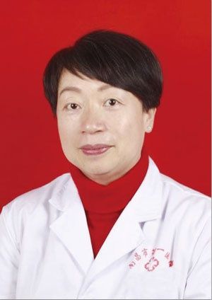 蔡静
