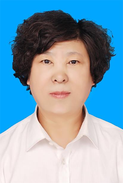 王秀英