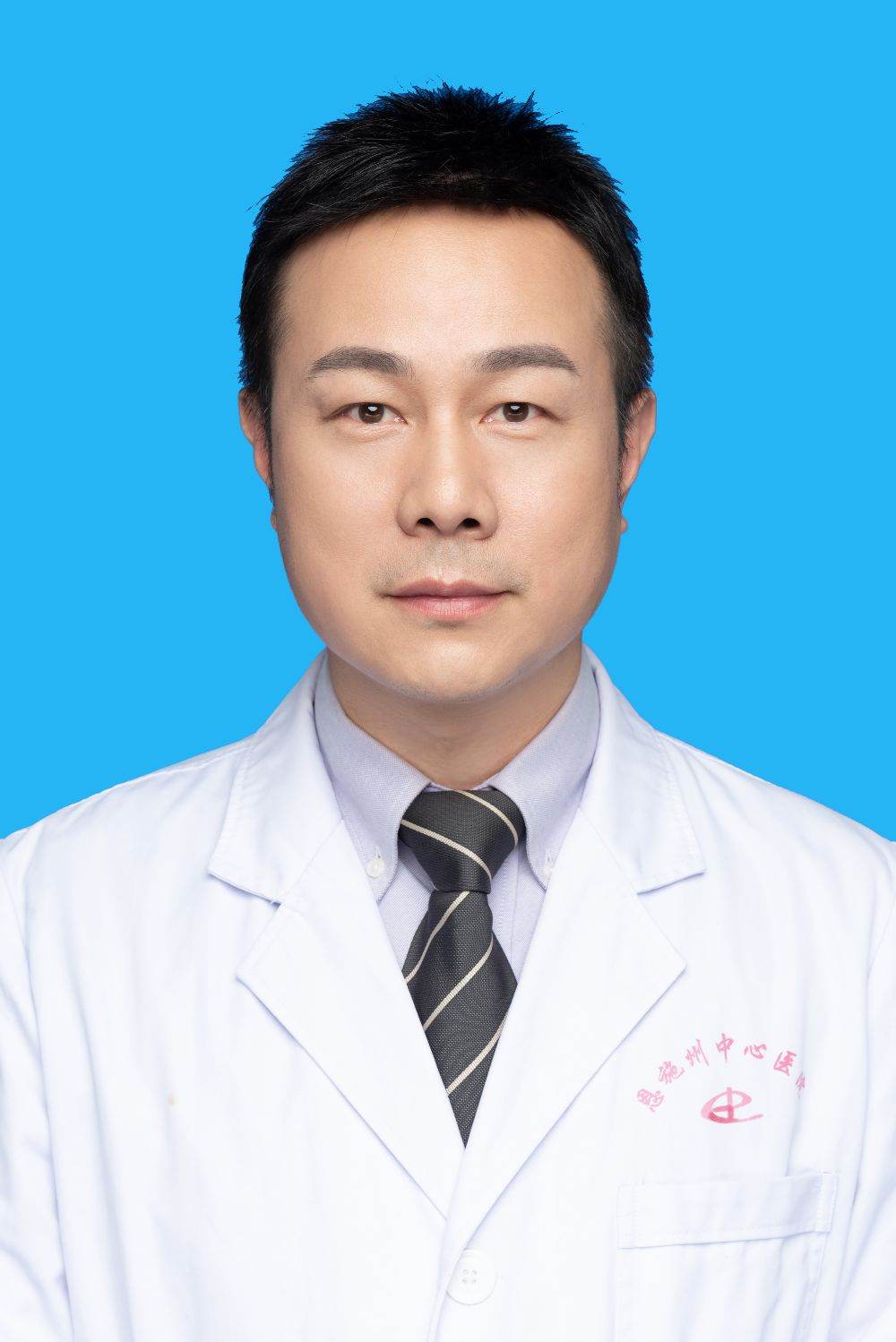 罗政