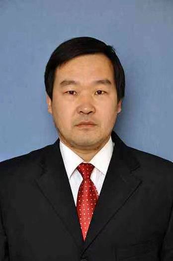 崔宴医