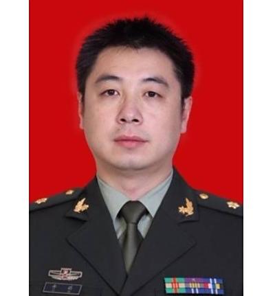 李琪