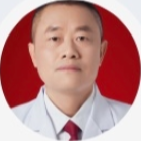 梁天成