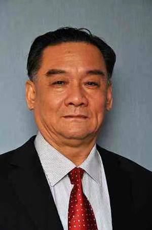 许振亚