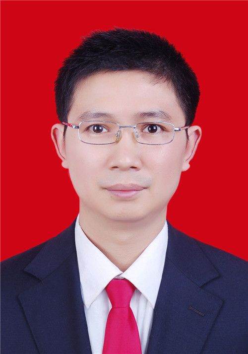 毕平