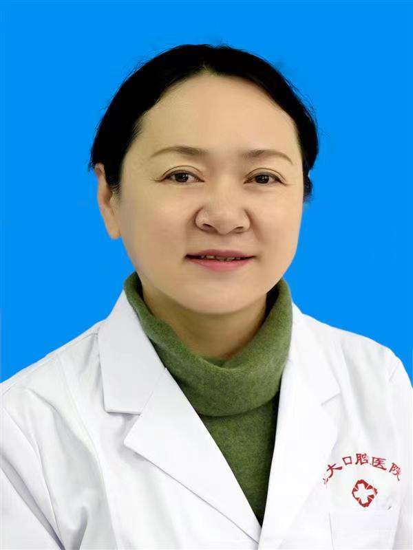 王雪梅