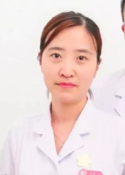 娄睿