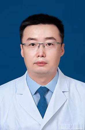 任龙龙