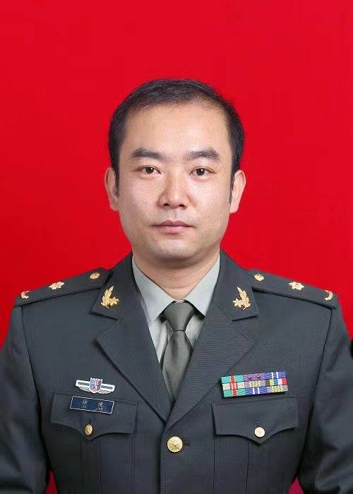徐健