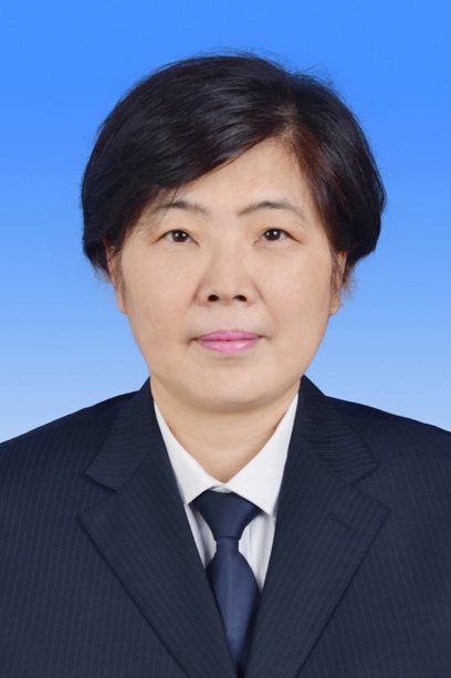 黄芳