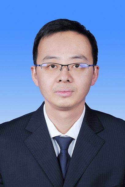 李臻