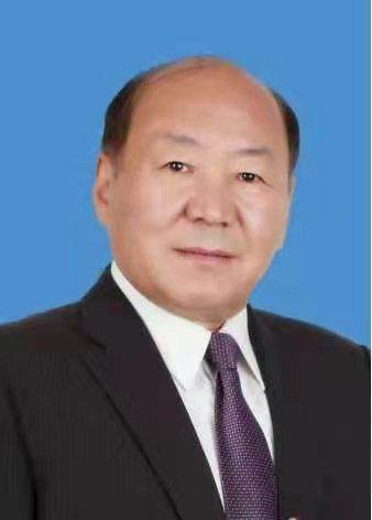 更·党木仁加甫医生
