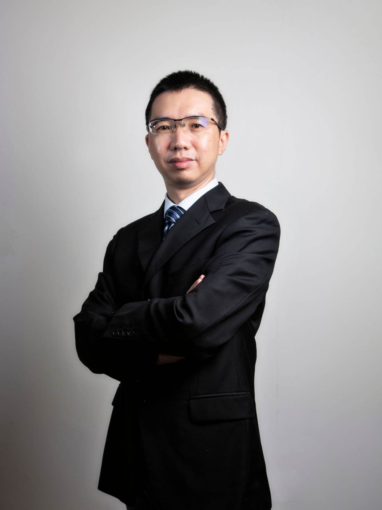 李剑鹏