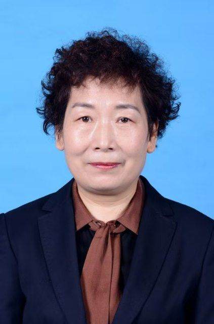 梁俊薇